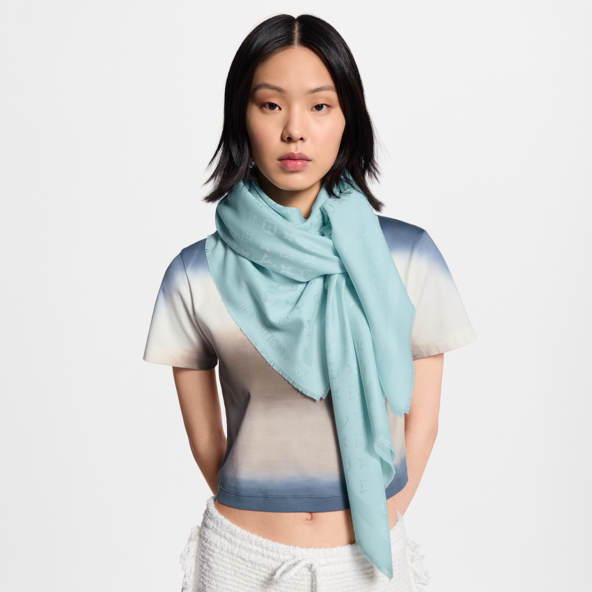 Monogram Classic Shawl S00 - Accessories | LOUIS VUITTON